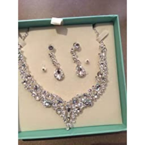 New Molie Bridal Austrian Crystal Necklace and Earrings Jewelry Set Gift… - Picture 3 of 10